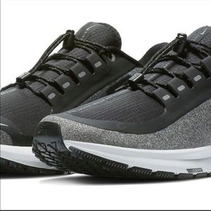 nike air zm structure 22 shield